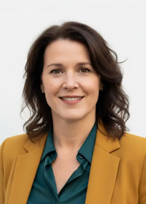 Fehér Hajnalka