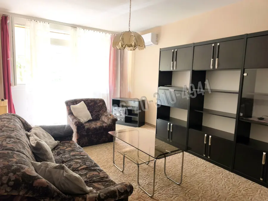 Albérlet, kiadó panellakás, Paks