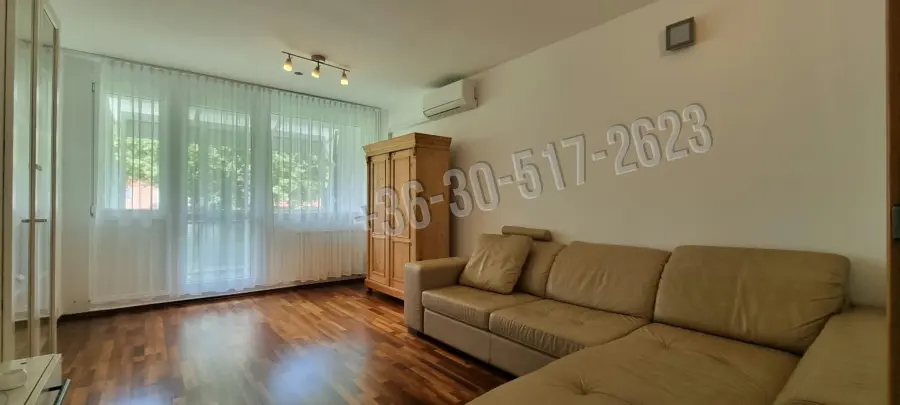 Albérlet, kiadó panellakás, Paks
