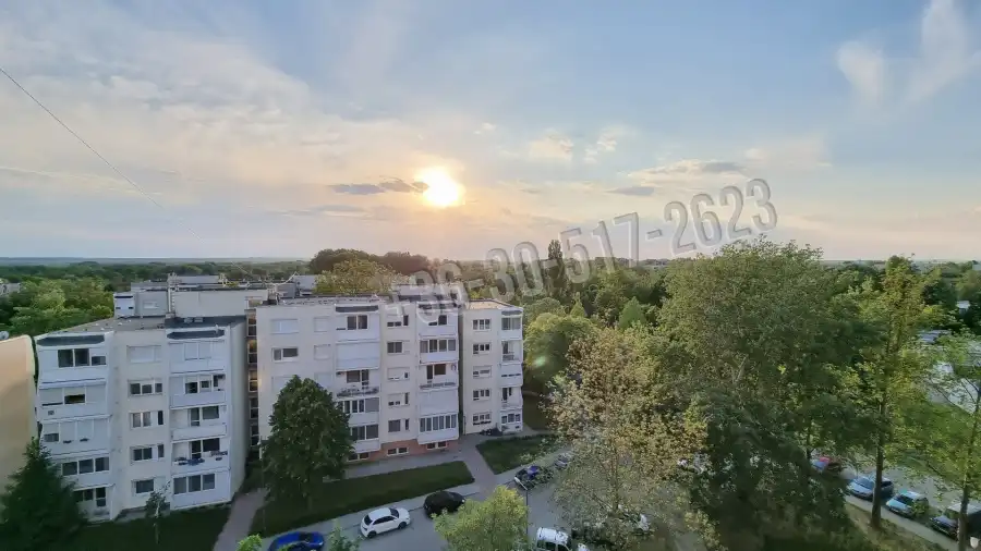 Albérlet, kiadó panellakás, Paks