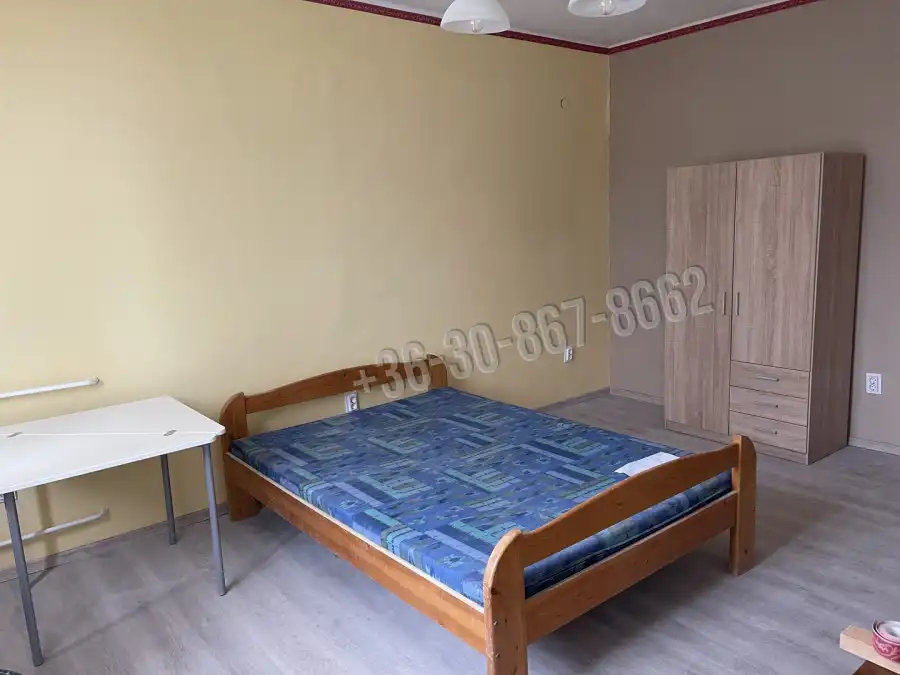 Albérlet, kiadó téglalakás, Dunaújváros