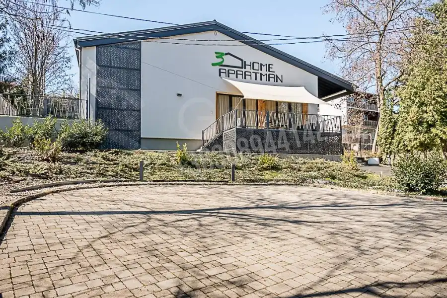 Albérlet, kiadó újszerű családi ház, Miskolc