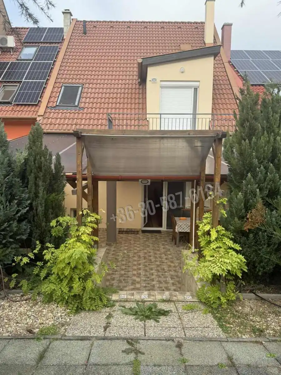 Albérlet, kiadó újszerű sorház, Eger