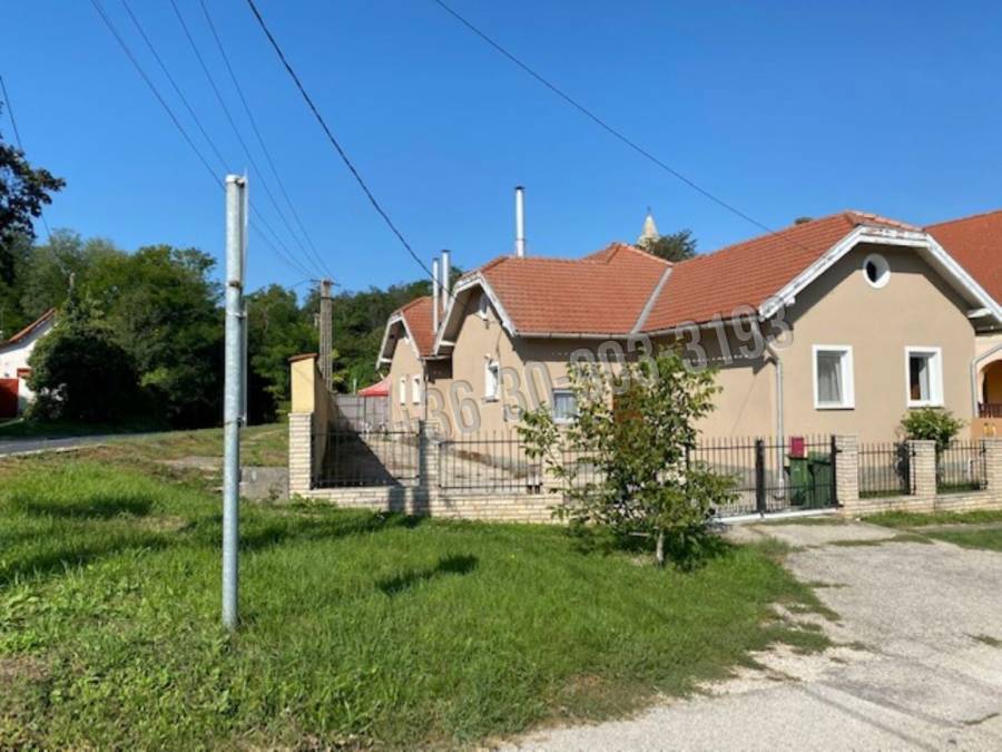 eladó családi ház, Agostyán
