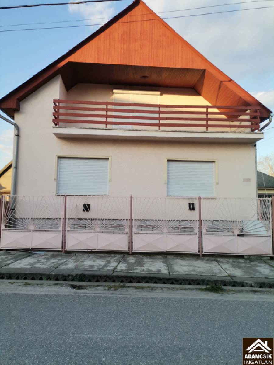 eladó családi ház, Alsónémedi