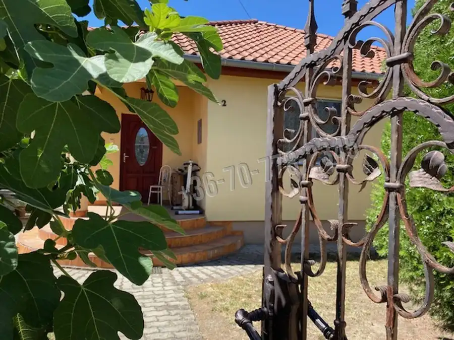 eladó családi ház, Békéscsaba