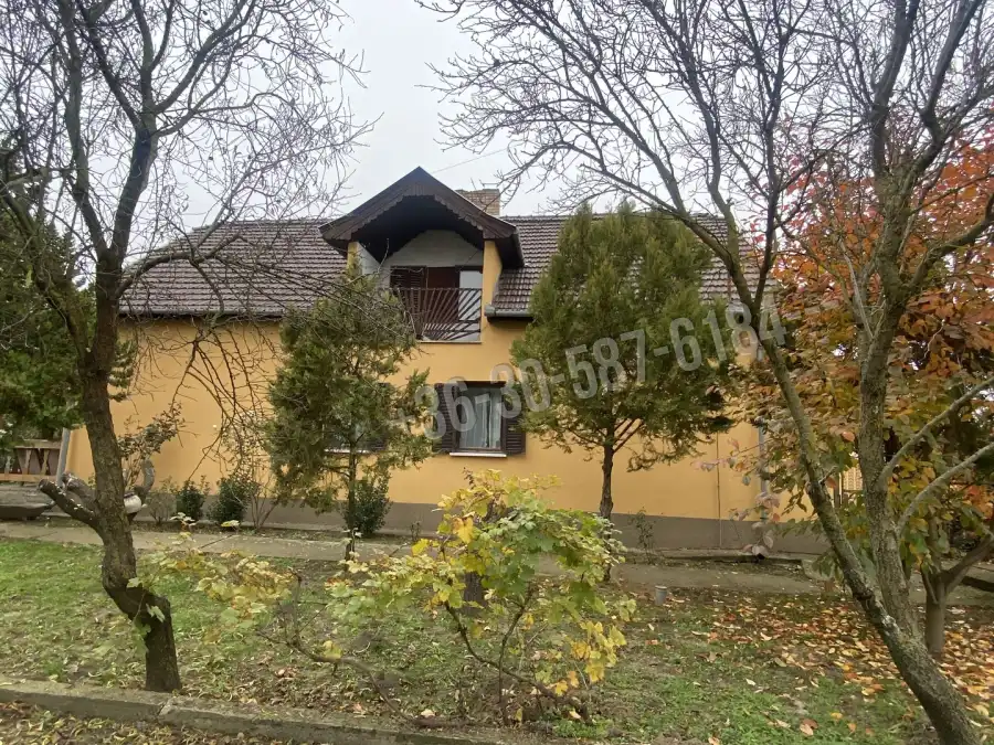 eladó családi ház, Biharnagybajom