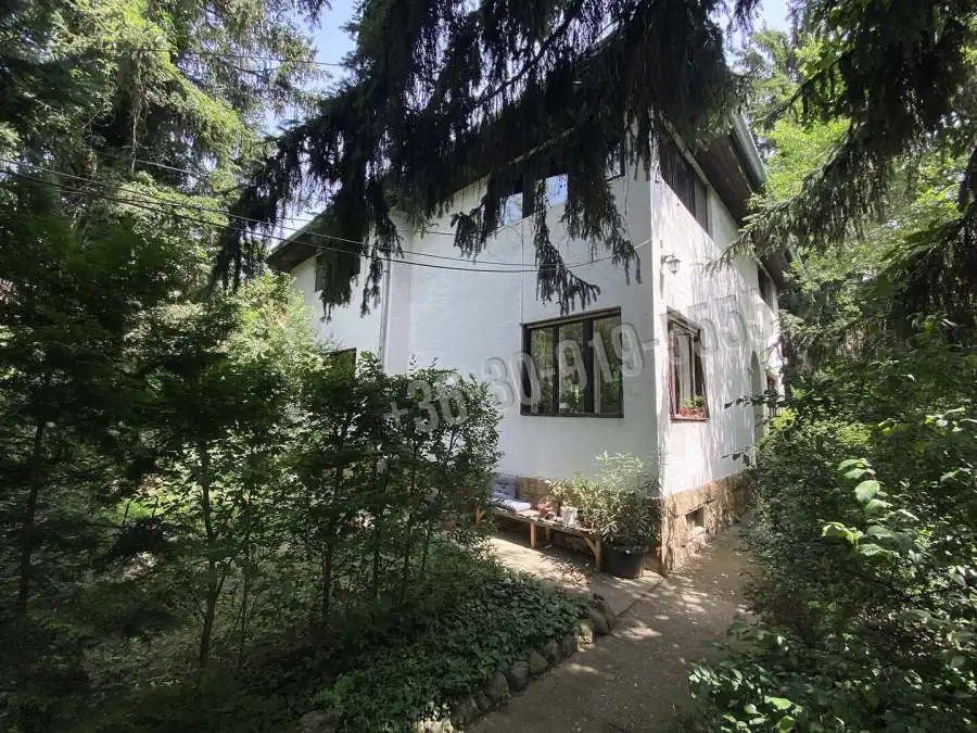 eladó családi ház, Budapest, II. kerület