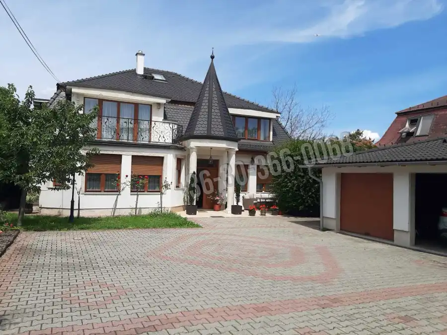 eladó családi ház, Budapest, III. kerület