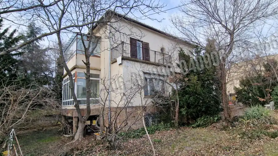 eladó családi ház, Budapest, XII. kerület