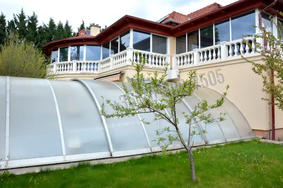 eladó családi ház, Budapest, XV. kerület