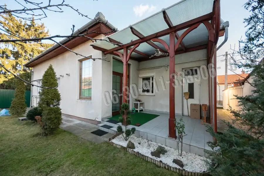 eladó családi ház, Budapest, XX. kerület