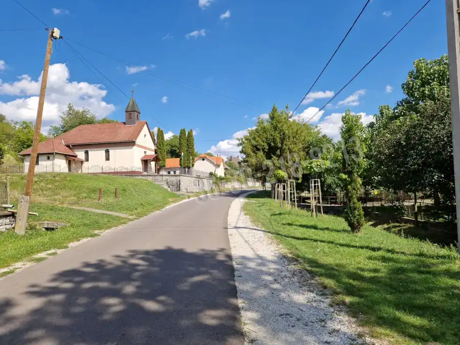 eladó családi ház, Bükkszentmárton