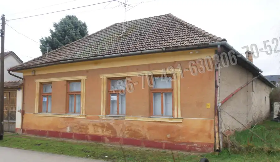 eladó családi ház, Cegléd