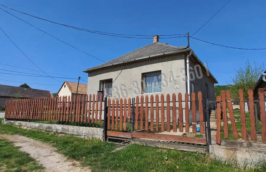 eladó családi ház, Csákvár