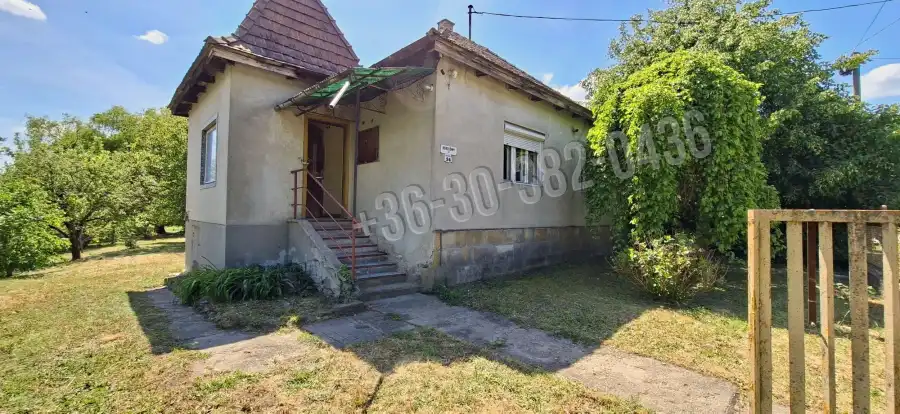 eladó családi ház, Diósjenő