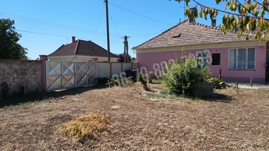 eladó családi ház, Dunakiliti