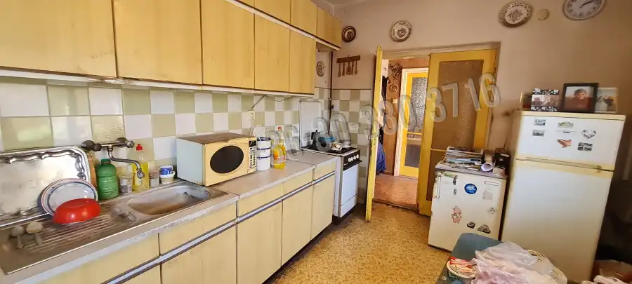 eladó családi ház, Dunaújváros