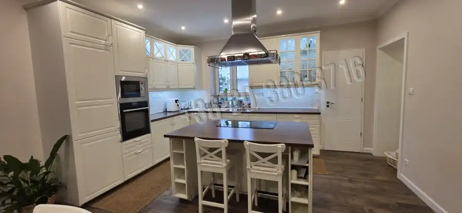 eladó családi ház, Dunaújváros