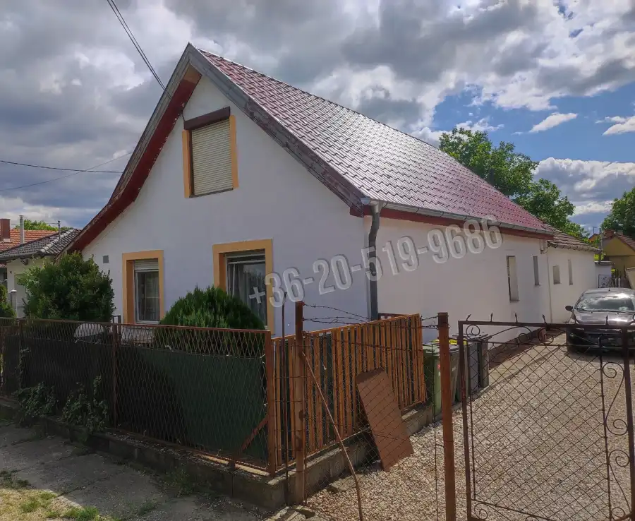 eladó családi ház, Érd