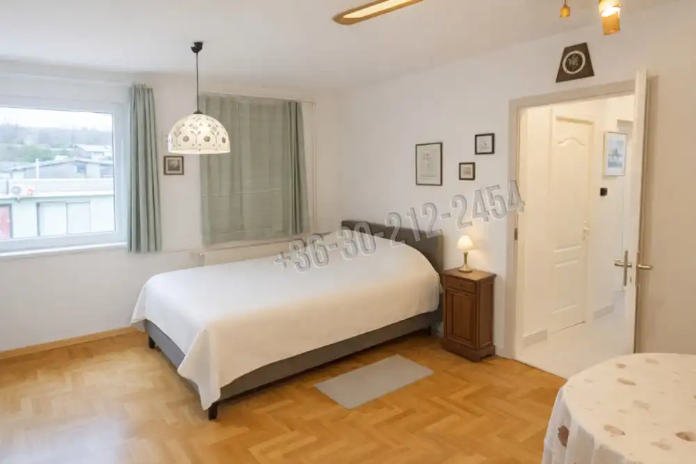 Pest megye - Erdőkertes