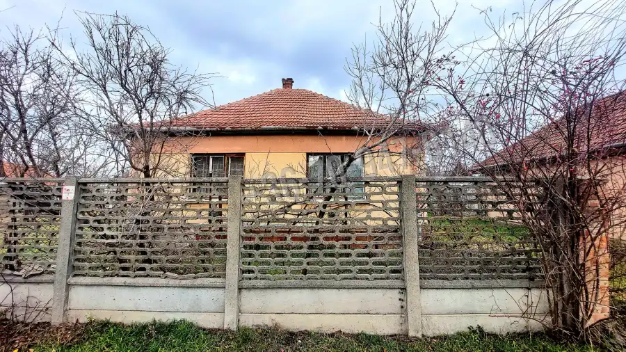 eladó családi ház, Gyula