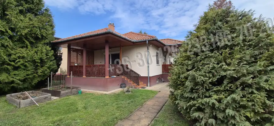 eladó családi ház, Halásztelek