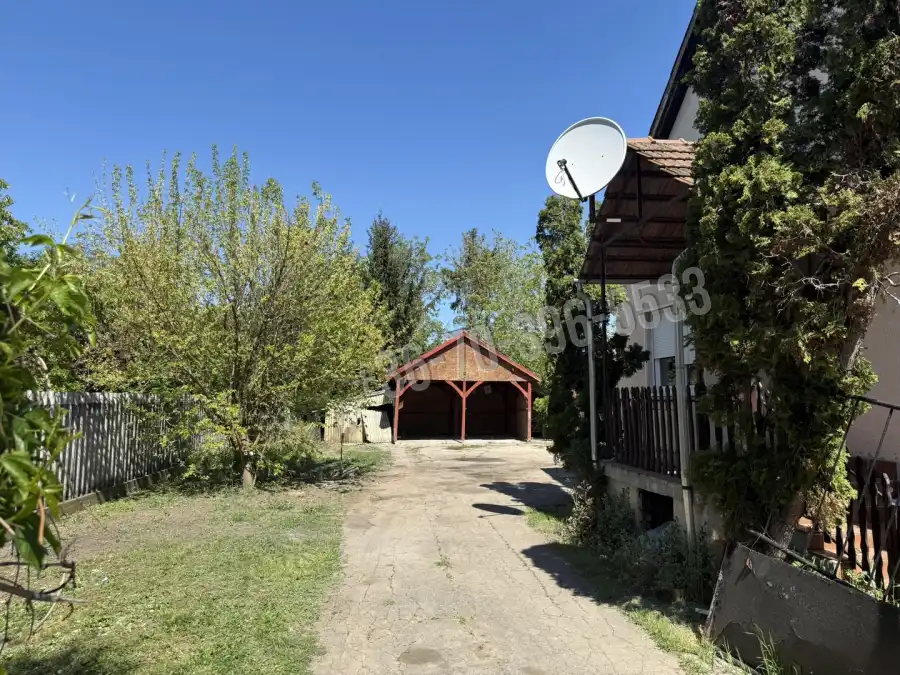 eladó családi ház, Hatvan