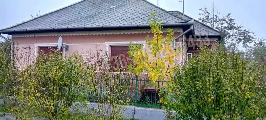 eladó családi ház, Hejőkürt