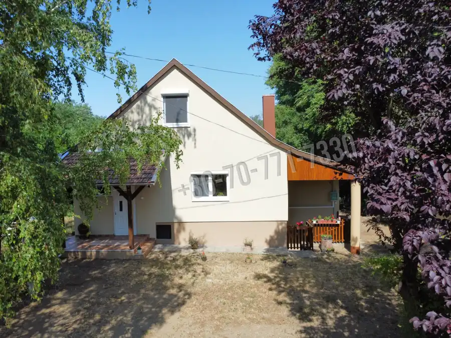 eladó családi ház, Heves