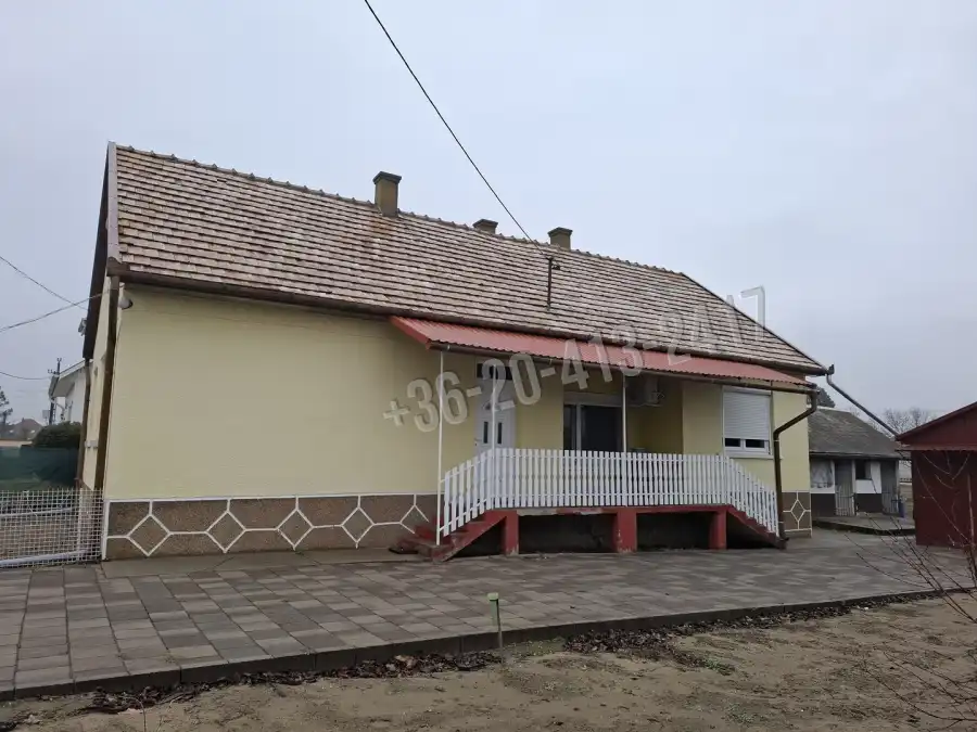 eladó családi ház, Kakucs