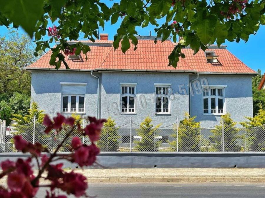 eladó családi ház, Keszthely