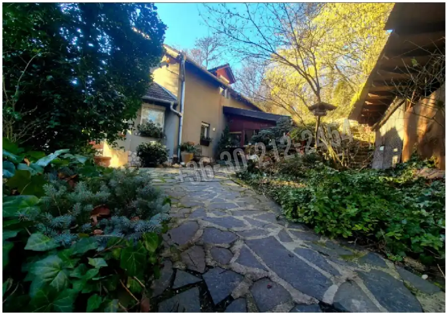 eladó családi ház, Kismaros