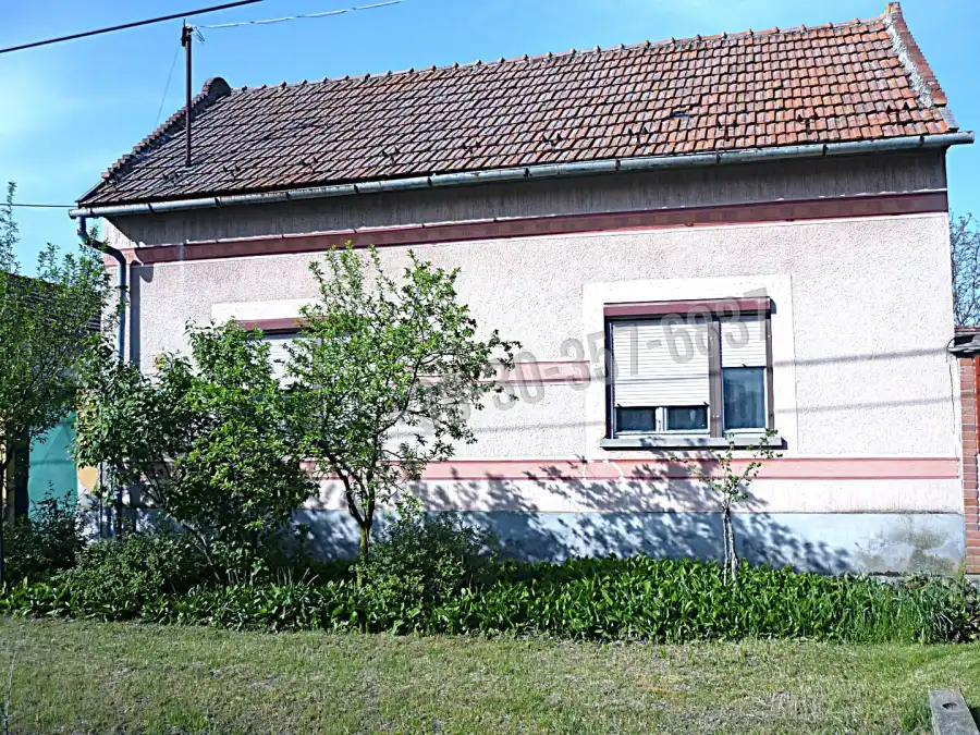 eladó családi ház, Kistelek