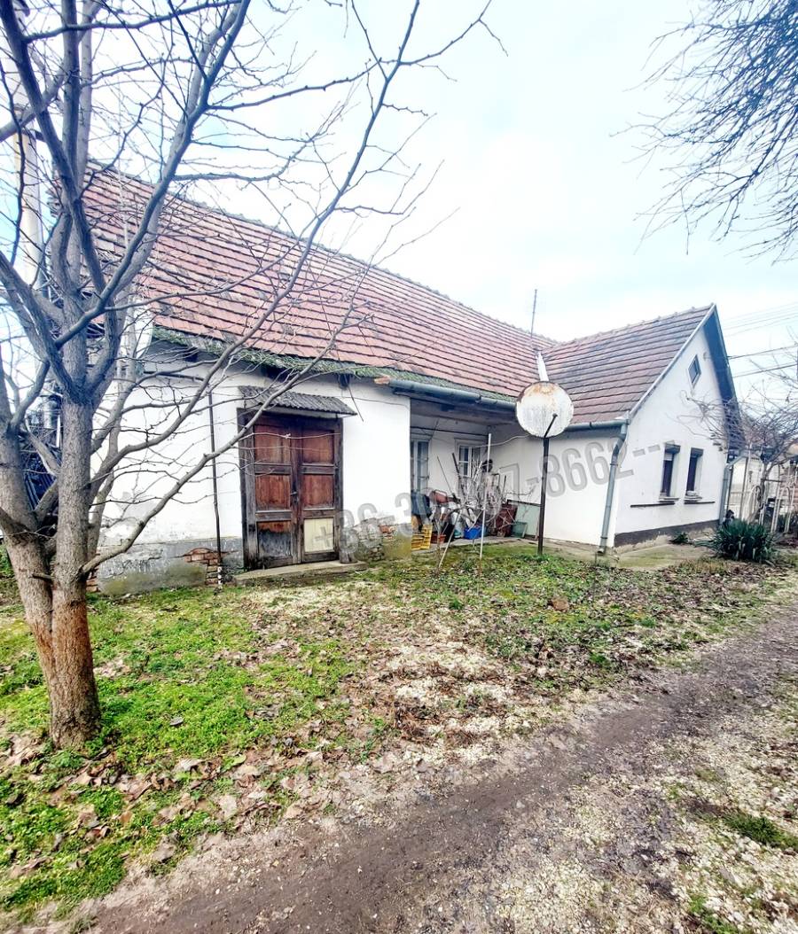 eladó családi ház, Kulcs