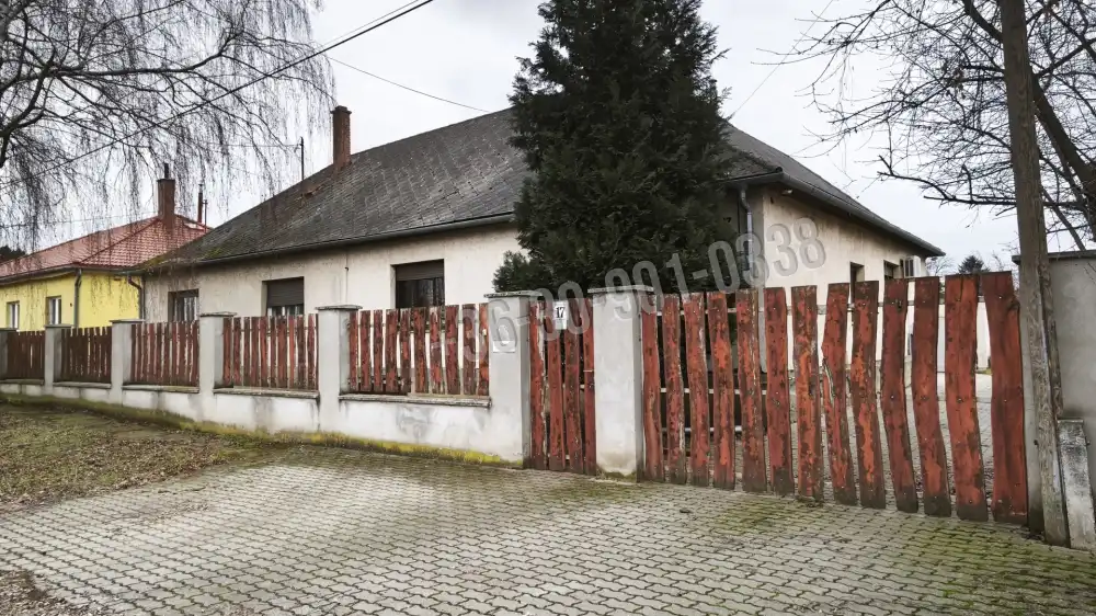 Heves megye - Lőrinci