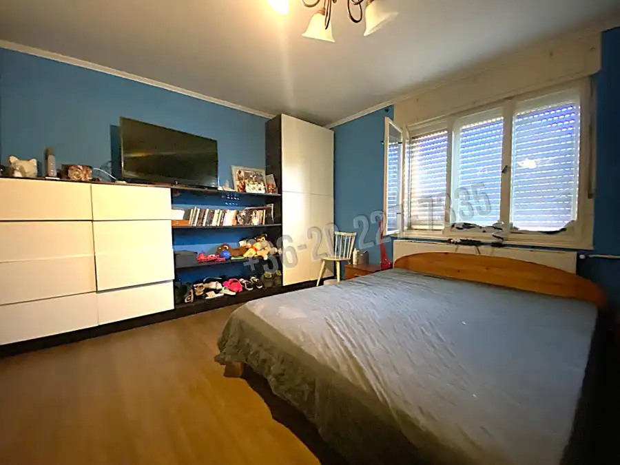 eladó családi ház, Makád