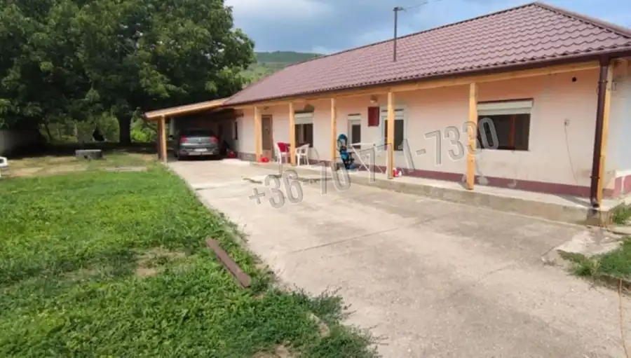 eladó családi ház, Markaz