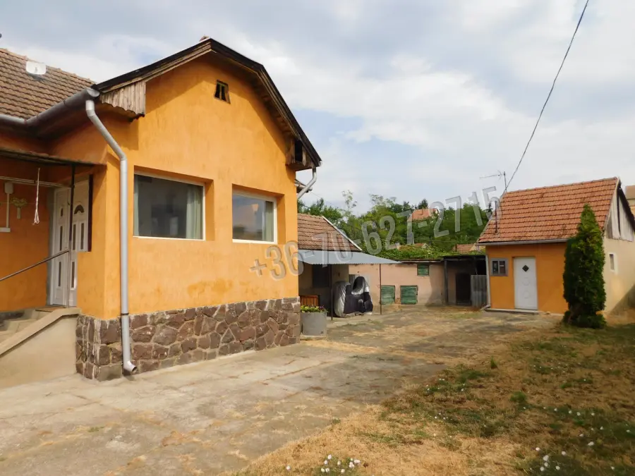 eladó családi ház, Mátraderecske
