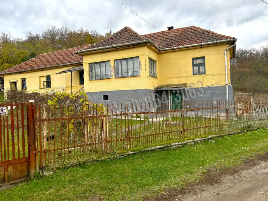 eladó családi ház, Mátranovák