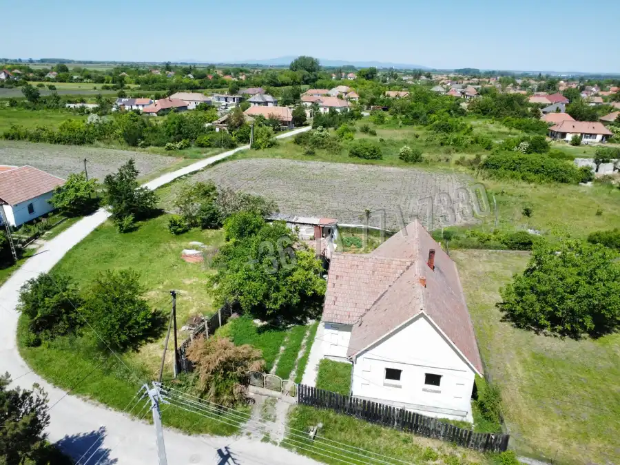 eladó családi ház, Mezőtárkány