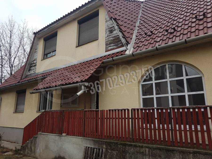 eladó családi ház, Miskolc