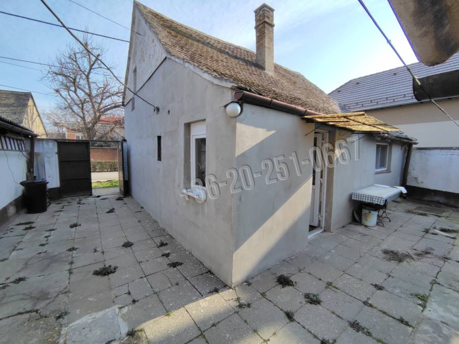 eladó családi ház, Mohács