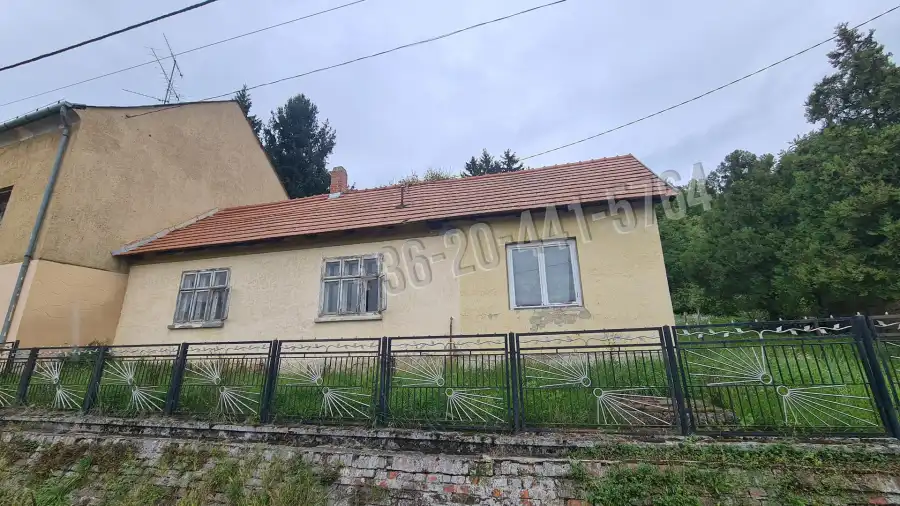 eladó családi ház, Nagybakónak