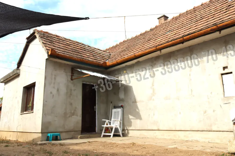 eladó családi ház, Ócsa