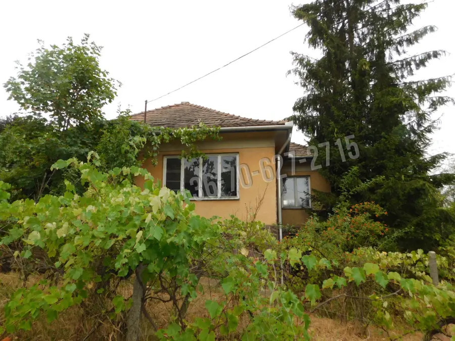 eladó családi ház, Parád