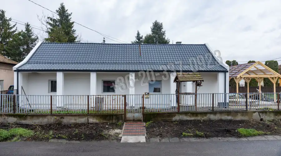 eladó családi ház, Pásztó