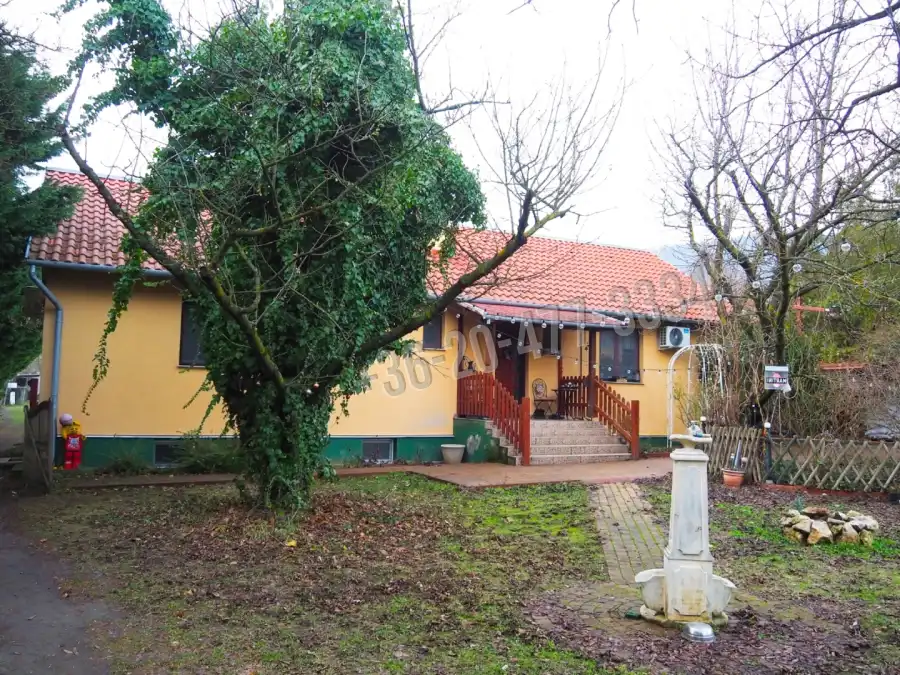 eladó családi ház, Pomáz