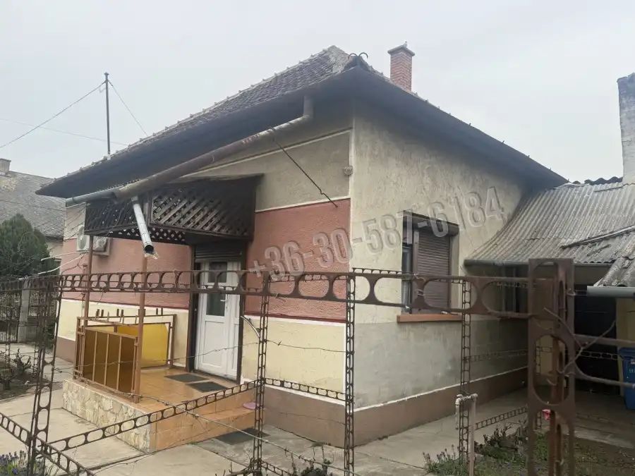 eladó családi ház, Püspökladány