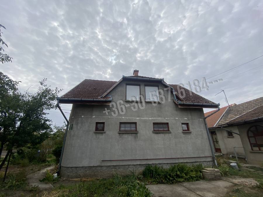 eladó családi ház, Püspökladány